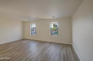 11217 W Brittlewood Dr, Phoenix, AZ 85037 - Photo 17