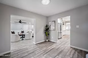 1542 W Loma Ln, Phoenix, AZ 85021 - Photo 7