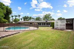 1542 W Loma Ln, Phoenix, AZ 85021 - Photo 35