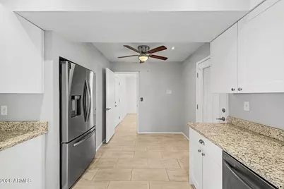 20220 N 126th Avenue, Sun City West, AZ 85375 - Photo 15