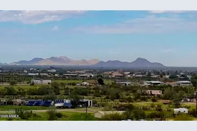 Tbd Huisatch Lot A 1.25 Acres -- #-, Maricopa, AZ 85139 - Photo 7