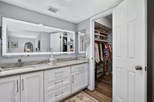 15 E Angela Dr, Phoenix, AZ 85022 - Photo 27