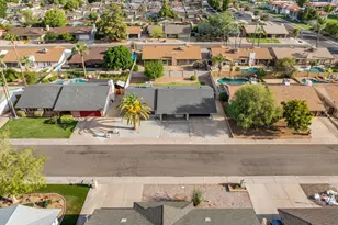 15 E Angela Dr, Phoenix, AZ 85022 - Photo 3
