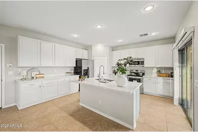 10116 W Luxton Lane, Tolleson, AZ 85353 - Photo 19