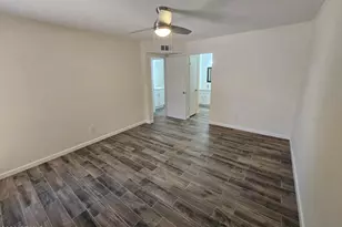 715 N Arrowhead Dr, Chandler, AZ 85224 - Photo 15