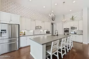 9358 W Foothill Dr, Peoria, AZ 85383 - Photo 13