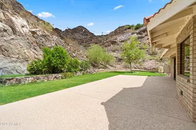 1856 E Cinnabar Avenue, Phoenix, AZ 85020 - Photo 17
