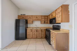 3645 N 69th Ave, Phoenix, AZ 85033 - Photo 13