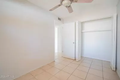 3645 N 69th Avenue #15, Phoenix, AZ 85033 - Photo 17