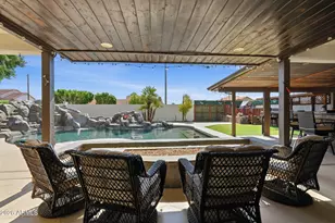 2560 N Lindsay Rd, Mesa, AZ 85213 - Photo 37