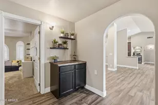 2560 N Lindsay Rd, Mesa, AZ 85213 - Photo 23