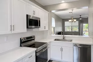 2568 W Bisbee Way, Phoenix, AZ 85086 - Photo 5