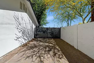 2601 E Harvard Street E, Phoenix, AZ 85008 - Photo 15