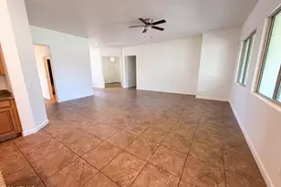701 E Charlevoix Ave, Gilbert, AZ 85297 - Photo 5