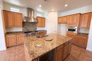 701 E Charlevoix Ave, Gilbert, AZ 85297 - Photo 17