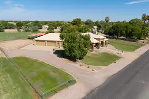 284 S 162nd St, Gilbert, AZ 85296 - Photo 9