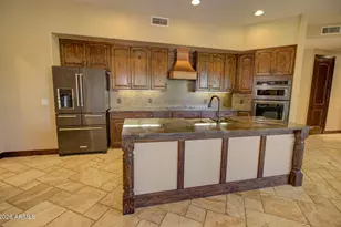 284 S 162nd St, Gilbert, AZ 85296 - Photo 13