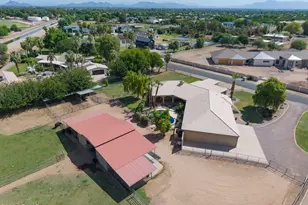 284 S 162nd St, Gilbert, AZ 85296 - Photo 13