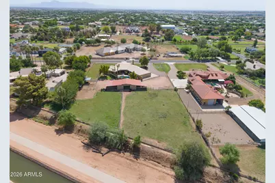 284 S 162nd Street, Gilbert, AZ 85296 - Photo 5