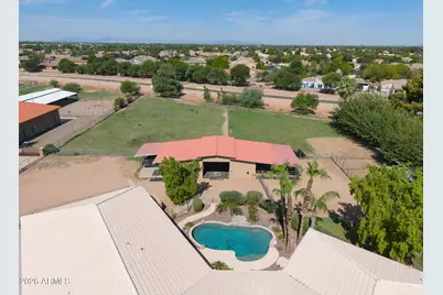 284 S 162nd Street, Gilbert, AZ 85296 - Photo 9