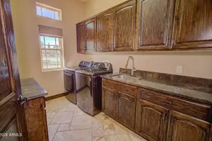 284 S 162nd St, Gilbert, AZ 85296 - Photo 49