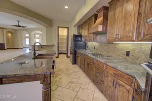 284 S 162nd St, Gilbert, AZ 85296 - Photo 15