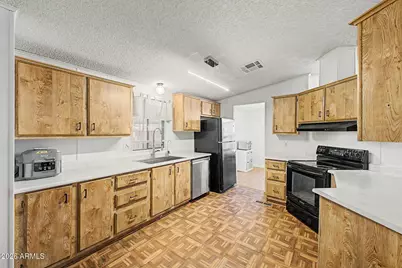 7810 W Peoria -- #136, Peoria, AZ 85345 - Photo 7