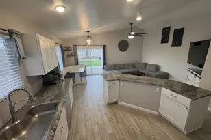 18654 N 78th Dr N, Glendale, AZ 85308 - Photo 5