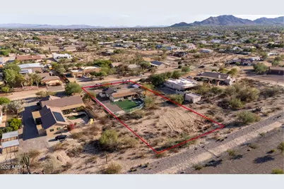 19822 W Georgia Avenue, Litchfield Park, AZ 85340 - Photo 3