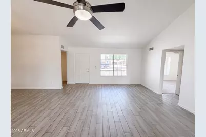 6915 W Cherry Hills Drive, Peoria, AZ 85345 - Photo 11