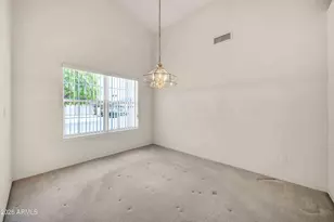 4303 E Angela Dr, Phoenix, AZ 85032 - Photo 11