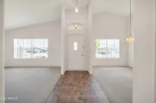 4303 E Angela Dr, Phoenix, AZ 85032 - Photo 7
