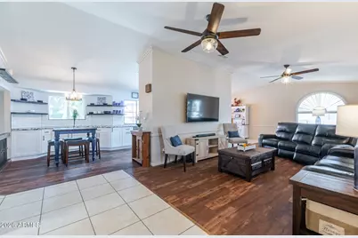 4023 W Beverly Lane, Phoenix, AZ 85053 - Photo 9