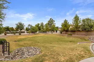 2477 W Market Pl, Chandler, AZ 85248 - Photo 47