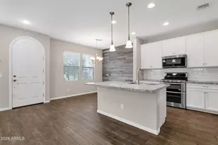 2477 W Market Pl, Chandler, AZ 85248 - Photo 13