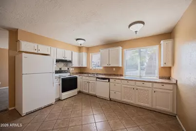2130 W Cortez Avenue, Phoenix, AZ 85029 - Photo 11