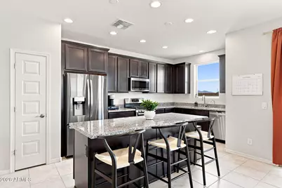 25714 N 144th Lane, Surprise, AZ 85387 - Photo 9