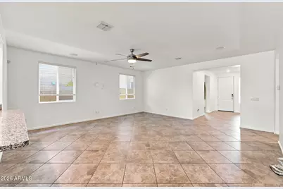 6825 N 130th Drive, Glendale, AZ 85307 - Photo 5