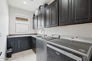 96 E Alcatara Ave, Queen Creek, AZ 85140 - Photo 9