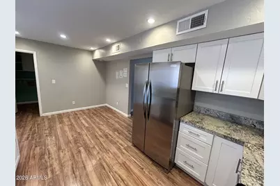 2207 W Monroe Street, Chandler, AZ 85224 - Photo 13
