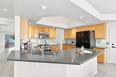 2540 E Sagebrush Street, Gilbert, AZ 85296 - Photo 17