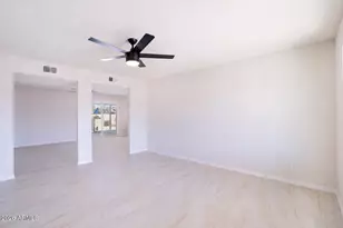 7728 W Cheery Lynn Rd, Phoenix, AZ 85033 - Photo 7