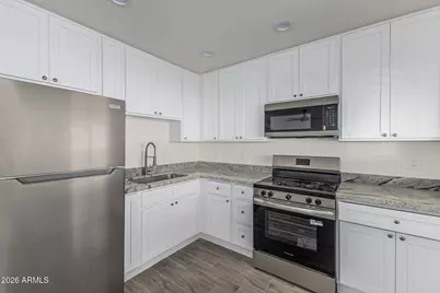 11230 N 17th Avenue, Phoenix, AZ 85029 - Photo 9