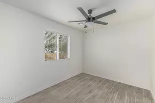 11230 N 17th Ave, Phoenix, AZ 85029 - Photo 13