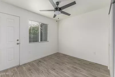 11230 N 17th Avenue, Phoenix, AZ 85029 - Photo 11
