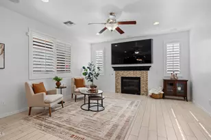 7827 E Baltimore St, Mesa, AZ 85207 - Photo 9
