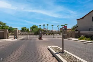 7827 E Baltimore St, Mesa, AZ 85207 - Photo 47