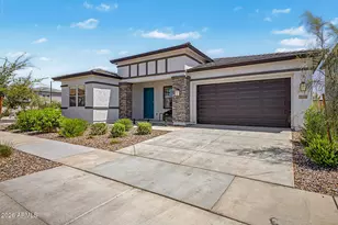 893 W Superstition Dr, San Tan Valley, AZ 85140 - Photo 5