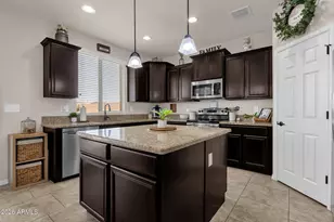 26410 N 132nd Ln, Peoria, AZ 85383 - Photo 11