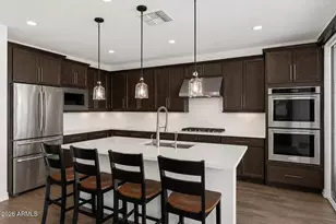 17190 W Gracemont St, Surprise, AZ 85388 - Photo 9